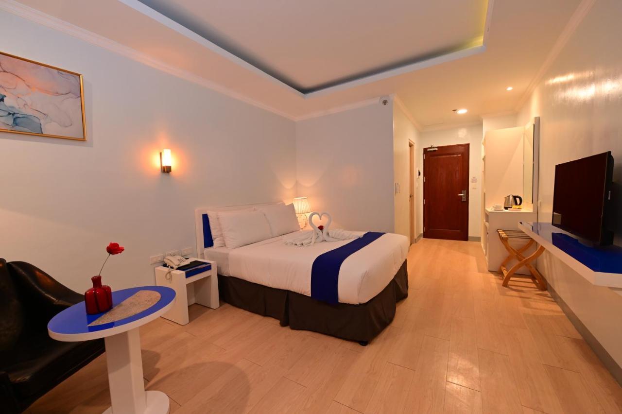 T Shine Resort And Spa Lapu-Lapu City Exterior photo